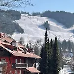Haus Riedl *