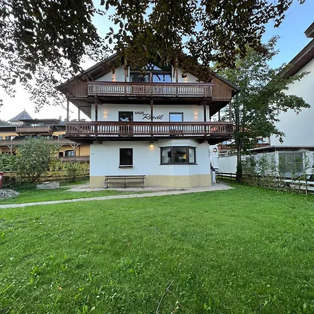 Haus Riedl Apartment