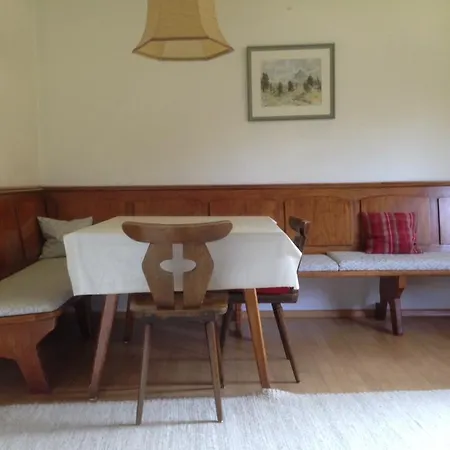 Haus Riedl 蒂罗尔-泽费尔德