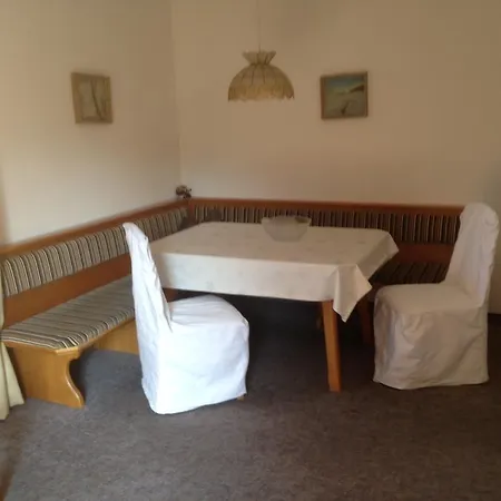 Apartment Haus Riedl *
